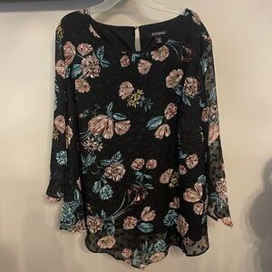Roz & Ali Woman 2x Women’s Floral Blouse Black Sheer 3/4 length Bell Sleeve